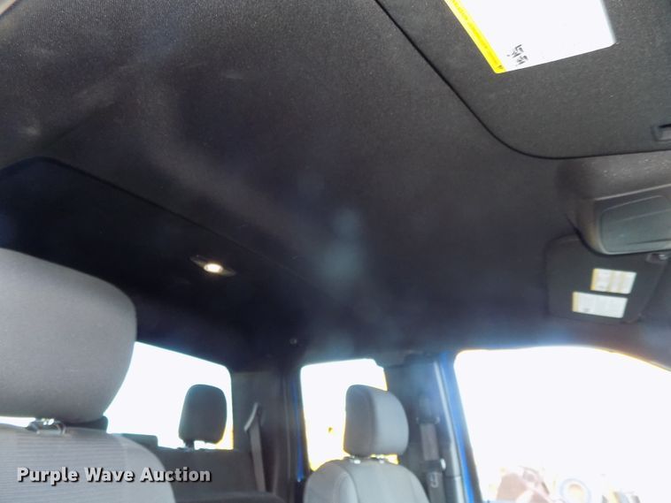 image for item DG2438 2016 Ford F150 SuperCab pickup truck