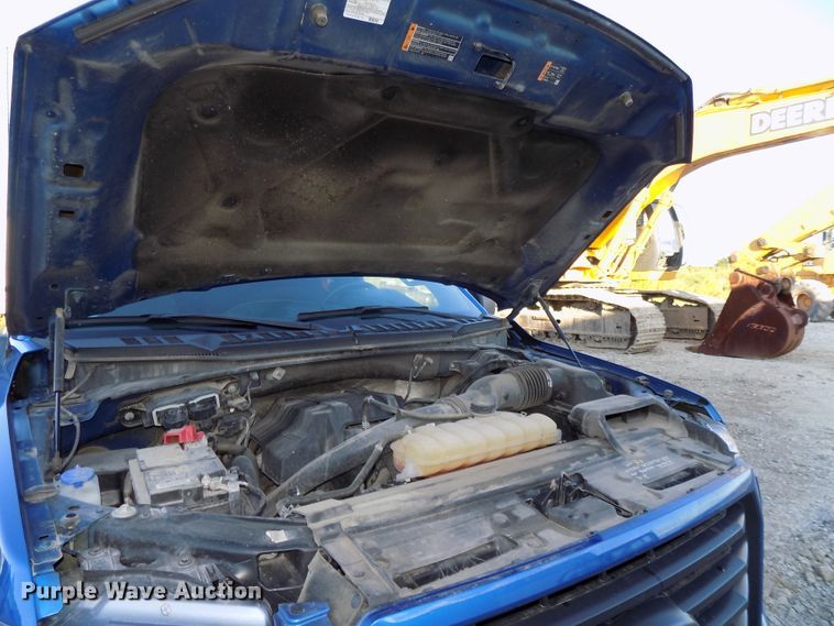 image for item DG2438 2016 Ford F150 SuperCab pickup truck