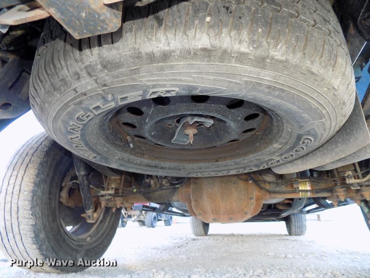 image for item DG2438 2016 Ford F150 SuperCab pickup truck