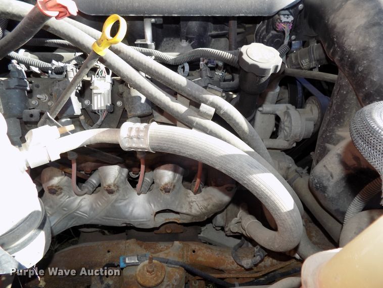 image for item DG2461 2005 GMC Sierra 1500 Ext. Cab pickup truck