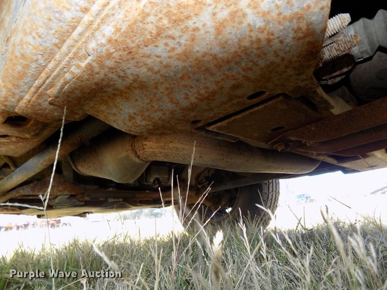 image for item DG2461 2005 GMC Sierra 1500 Ext. Cab pickup truck