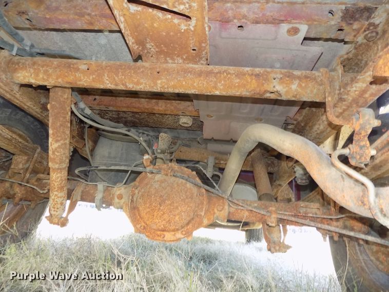 image for item DG2461 2005 GMC Sierra 1500 Ext. Cab pickup truck