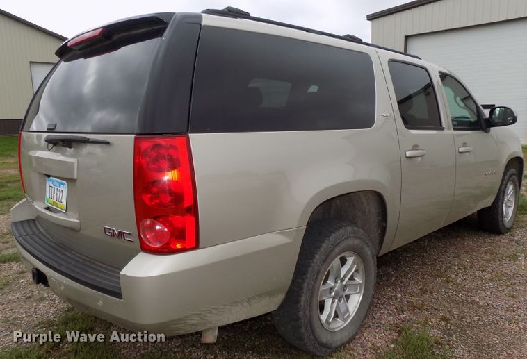 image for item DG2463 2013 GMC Yukon XL SLT SUV
