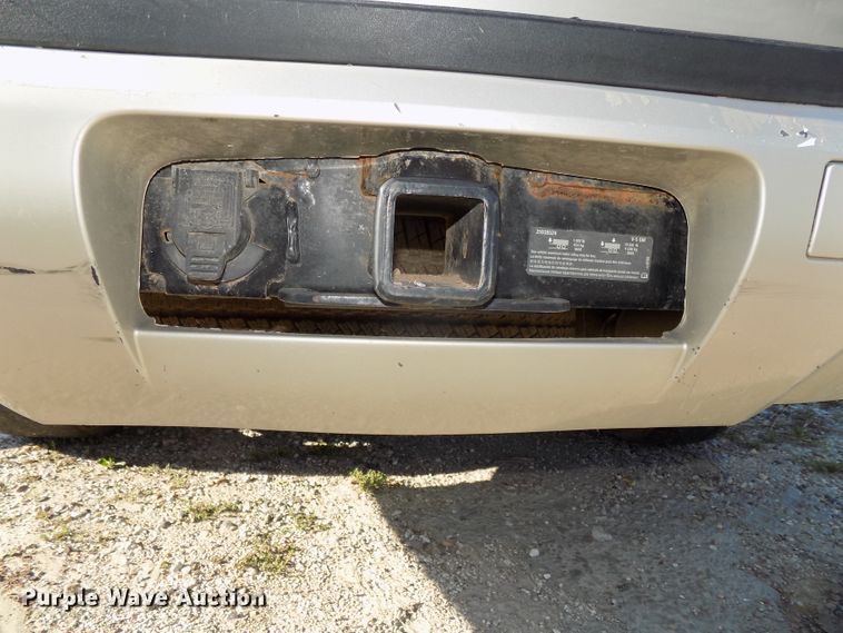 image for item DG2463 2013 GMC Yukon XL SLT SUV