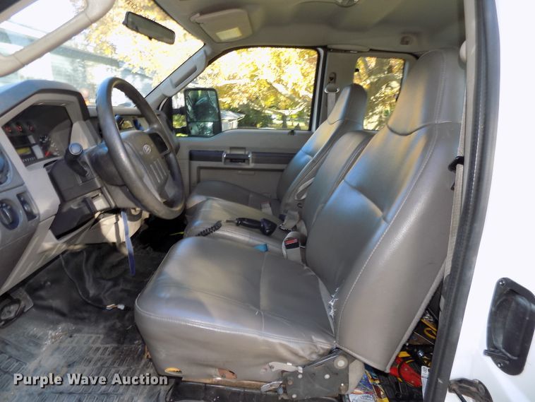 image for item DG2475 2008 Ford F250 Super Duty SuperCab pickup truck