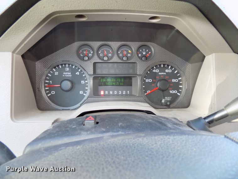 image for item DG2475 2008 Ford F250 Super Duty SuperCab pickup truck