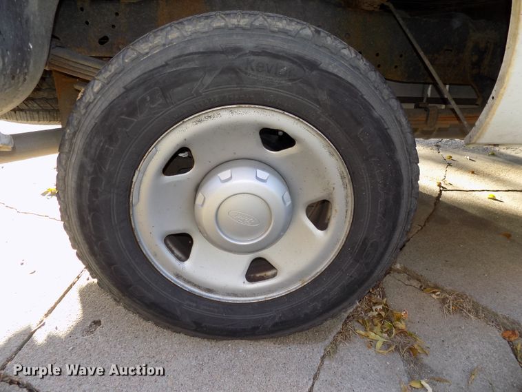 image for item DG2475 2008 Ford F250 Super Duty SuperCab pickup truck