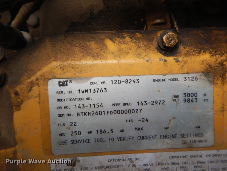 image for item DG5820 1998 Ford L8513 truck cab and chassis