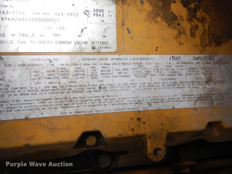 image for item DG5820 1998 Ford L8513 truck cab and chassis