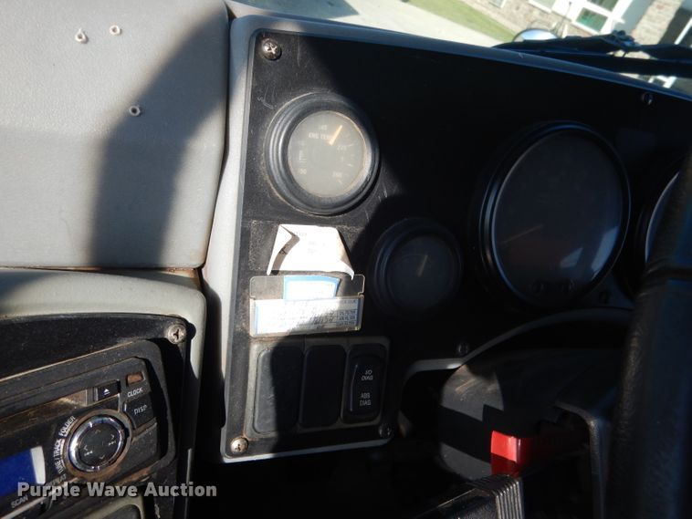 image for item DG5847 2007 Blue Bird Vision school bus