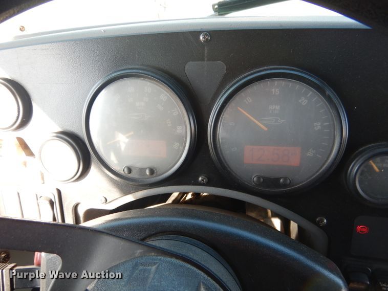 image for item DG5847 2007 Blue Bird Vision school bus