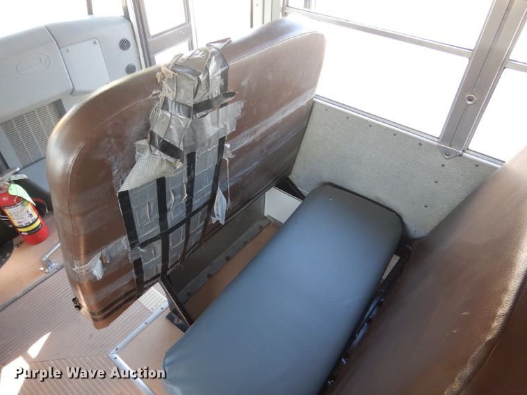 image for item DG5847 2007 Blue Bird Vision school bus