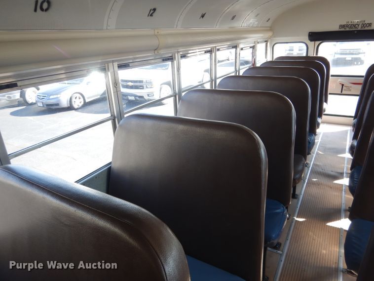 image for item DG5847 2007 Blue Bird Vision school bus