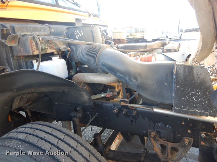 image for item DG5847 2007 Blue Bird Vision school bus