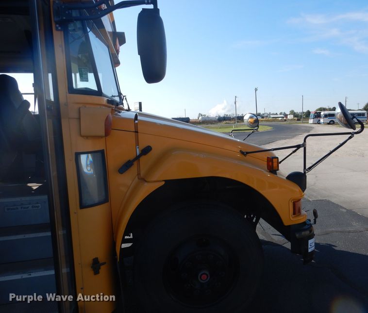 image for item DG5847 2007 Blue Bird Vision school bus