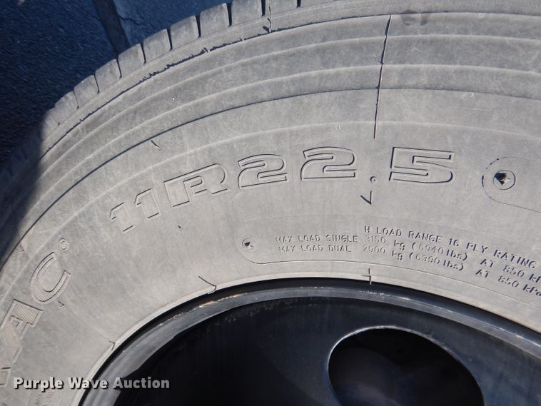 image for item DG5847 2007 Blue Bird Vision school bus