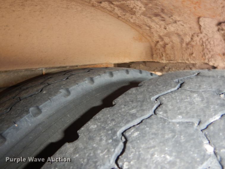 image for item DG5847 2007 Blue Bird Vision school bus