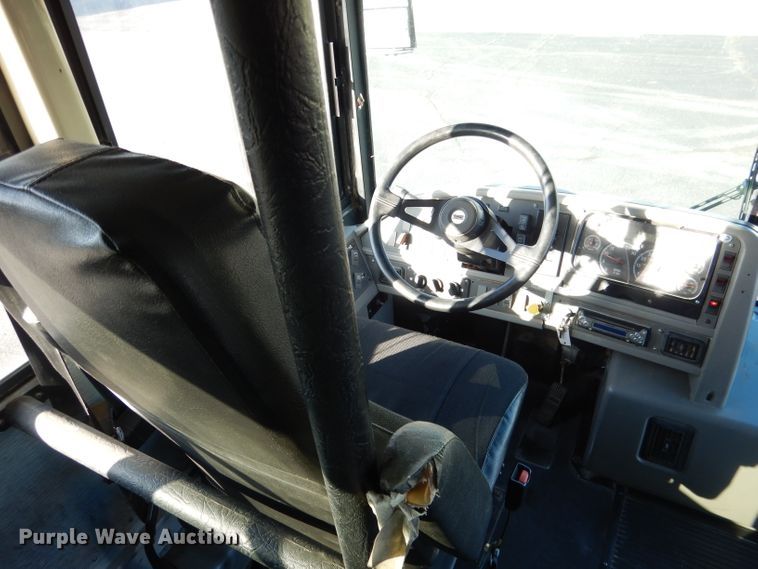 image for item DG5855 2002 Thomas Built Saf-T-Liner MVP ER bus