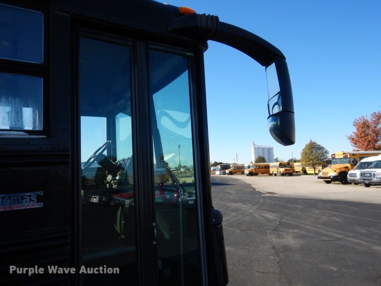 image for item DG5855 2002 Thomas Built Saf-T-Liner MVP ER bus