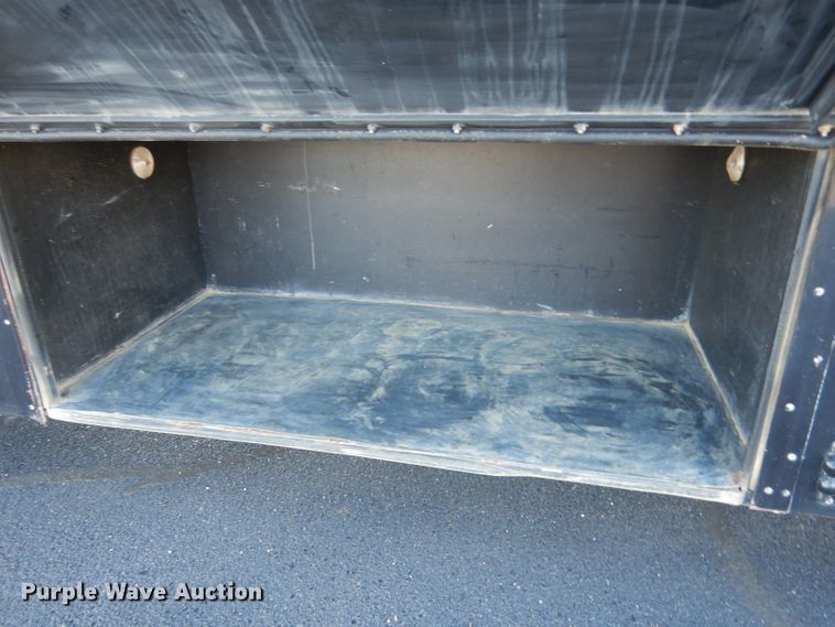 image for item DG5855 2002 Thomas Built Saf-T-Liner MVP ER bus