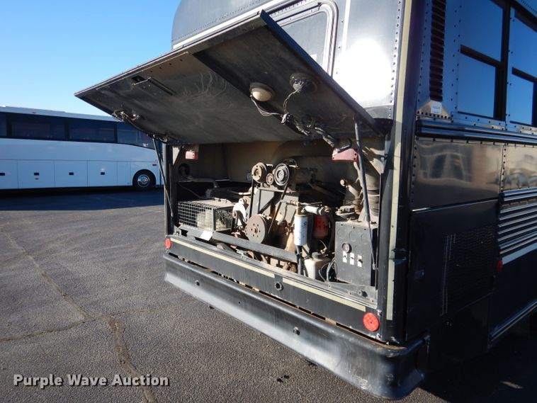 image for item DG5855 2002 Thomas Built Saf-T-Liner MVP ER bus