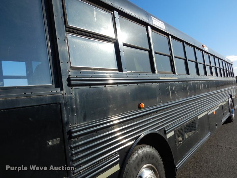 image for item DG5855 2002 Thomas Built Saf-T-Liner MVP ER bus