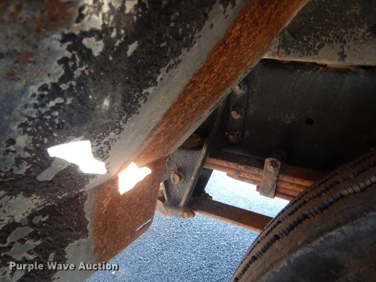 image for item DG5855 2002 Thomas Built Saf-T-Liner MVP ER bus