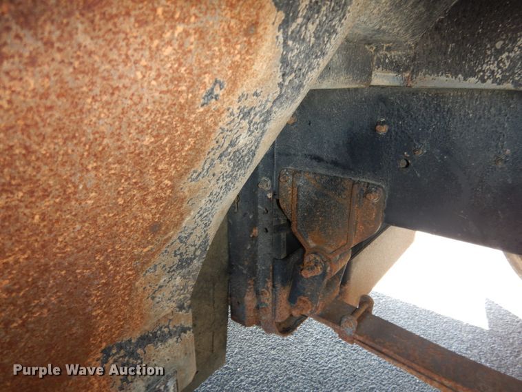 image for item DG5855 2002 Thomas Built Saf-T-Liner MVP ER bus