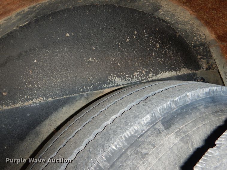 image for item DG5855 2002 Thomas Built Saf-T-Liner MVP ER bus