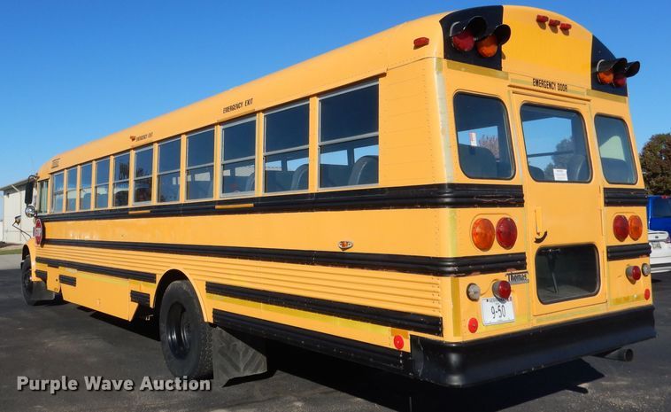 image for item DG5856 1999 International 3800 school bus