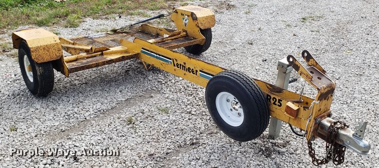 image for item DG8757 Vermeer SC252 stump grinder