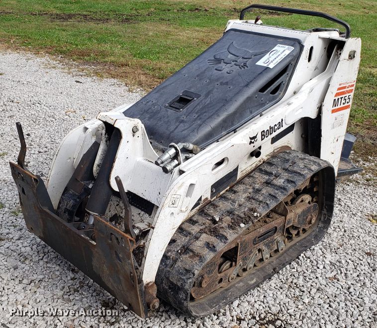 image for item DG8762 2009 Bobcat MT55 compact utility loader