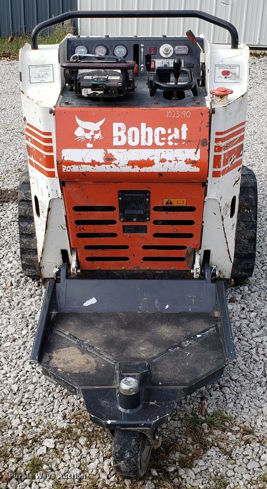 image for item DG8762 2009 Bobcat MT55 compact utility loader