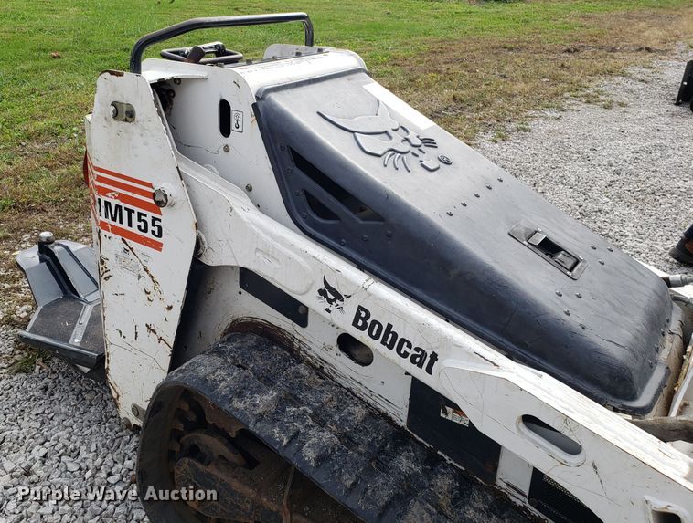 image for item DG8762 2009 Bobcat MT55 compact utility loader