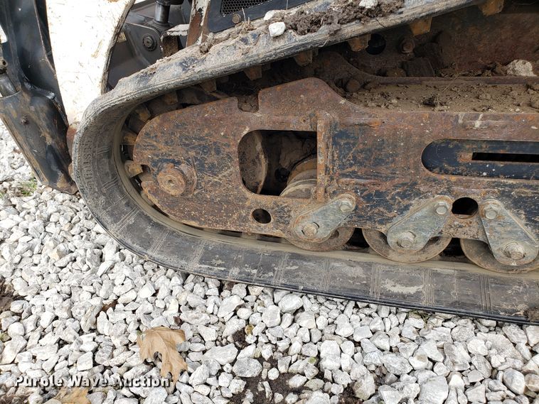 image for item DG8762 2009 Bobcat MT55 compact utility loader