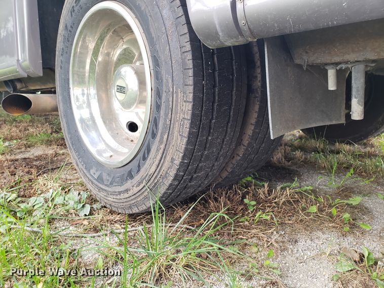 image for item DG8787 2002 Ford Cruise Master RV