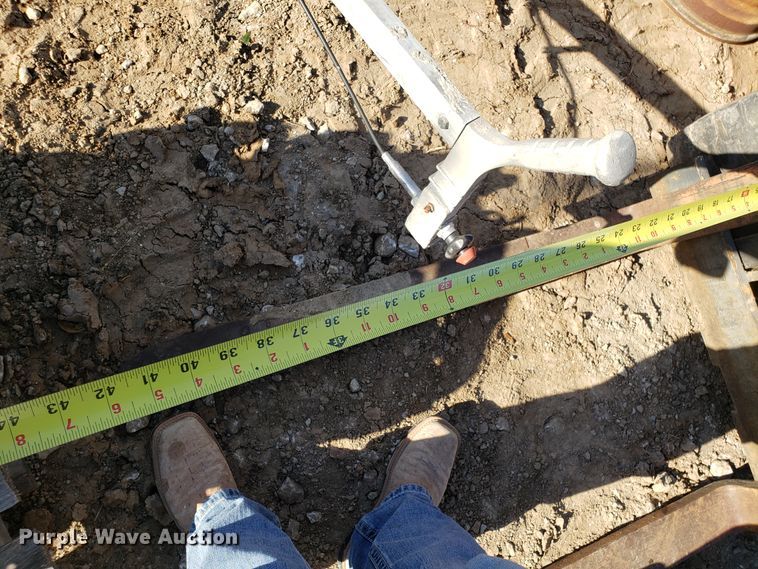 image for item DG8795 Clark TW25B forklift