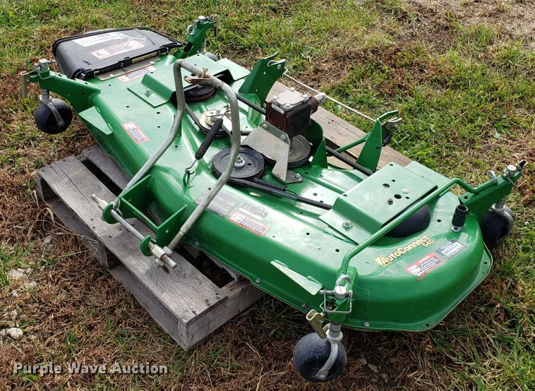 image for item DG8827 John Deere mower deck