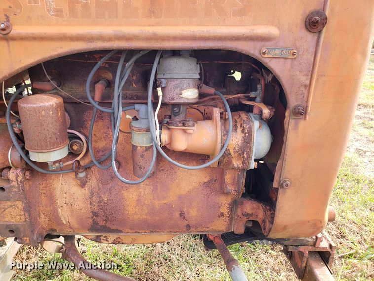image for item DG8829 Allis Chalmers tractor
