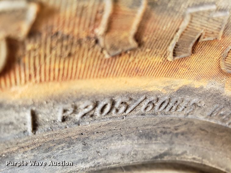 image for item DG8829 Allis Chalmers tractor