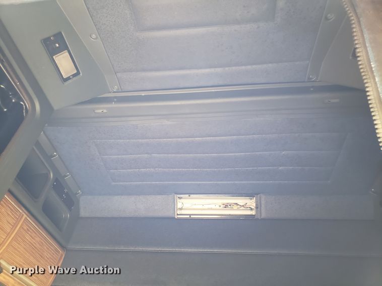 image for item DG8831 Peterbilt sleeper