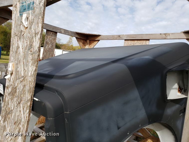 image for item DG8838 Freightliner Coronado hood