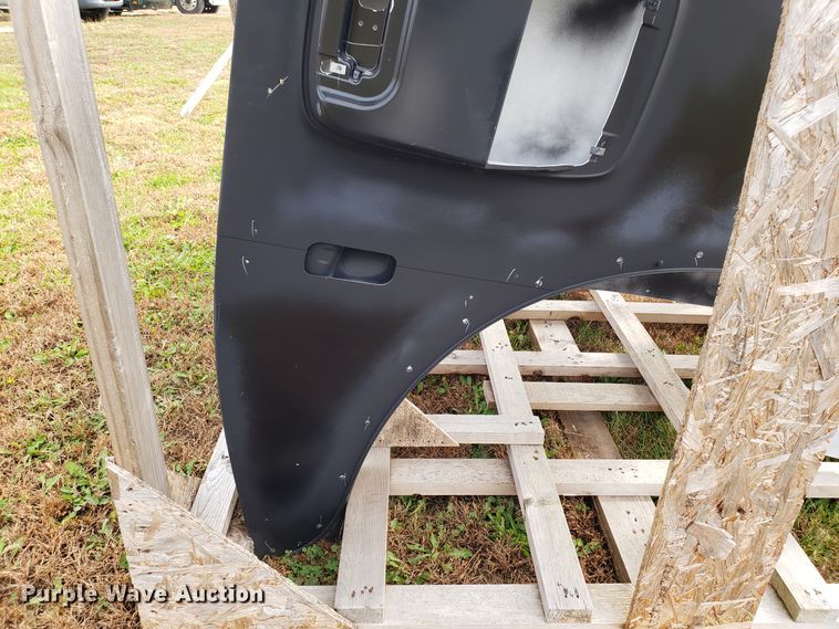 image for item DG8838 Freightliner Coronado hood