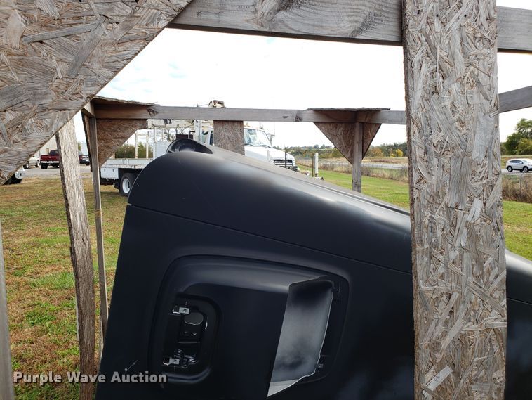 image for item DG8838 Freightliner Coronado hood