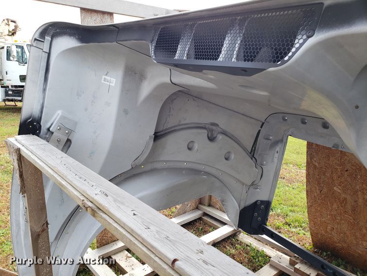 image for item DG8838 Freightliner Coronado hood