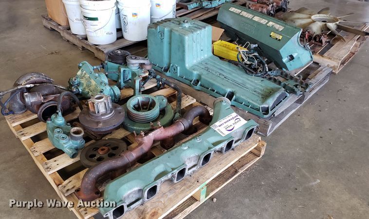 image for item DG8847 Detroit Diesel Series 60 12.6L six cylinder diesel engine parts