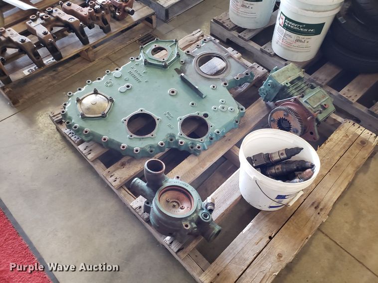 image for item DG8847 Detroit Diesel Series 60 12.6L six cylinder diesel engine parts