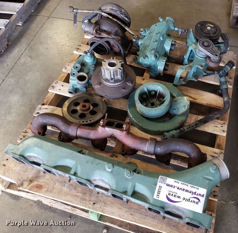 image for item DG8847 Detroit Diesel Series 60 12.6L six cylinder diesel engine parts