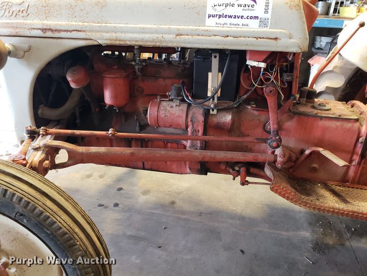 image for item DG8849 Ford 8N tractor