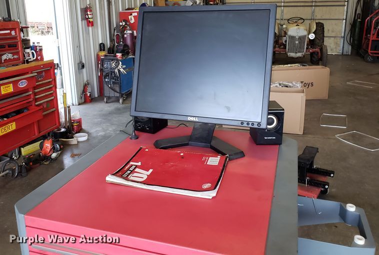 image for item DG8850 Mac Tools X-631 alignment machine